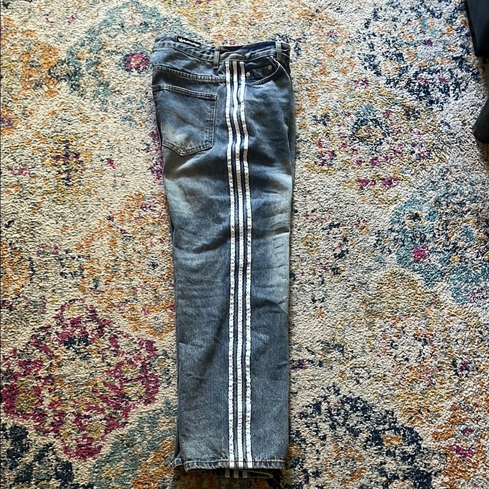 Balenciaga x Adidas Men's Jeans with White Side Stripes - Picture 4 of 4